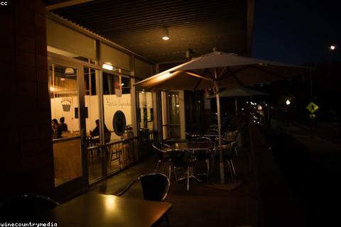 Laro Cafe